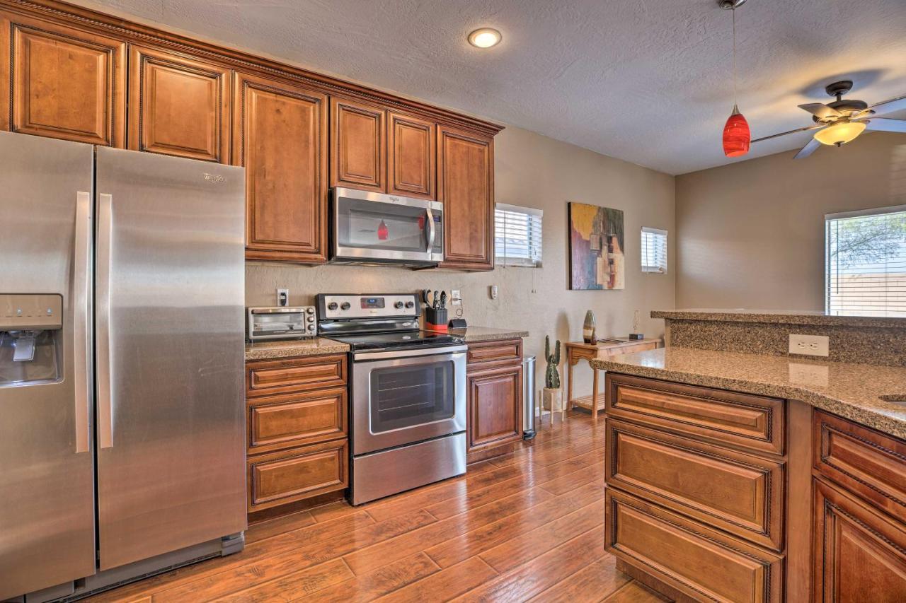 Maricopa Home With Outdoor Seating, 2 Mi To Golf! エクステリア 写真
