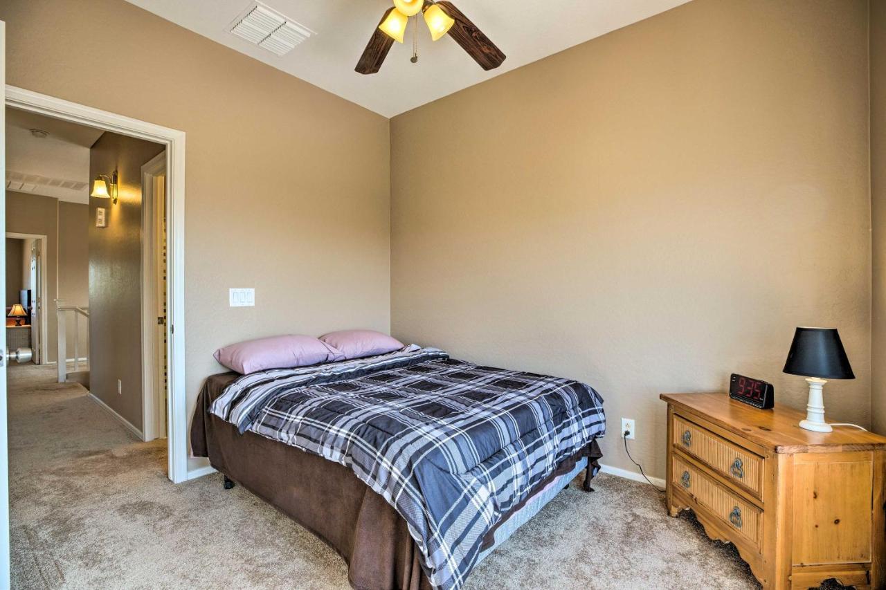 Maricopa Home With Outdoor Seating, 2 Mi To Golf! エクステリア 写真